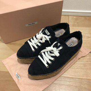 ミュウミュウ(miumiu)のmiumiu エスパドリーユスニーカー 37(スニーカー)