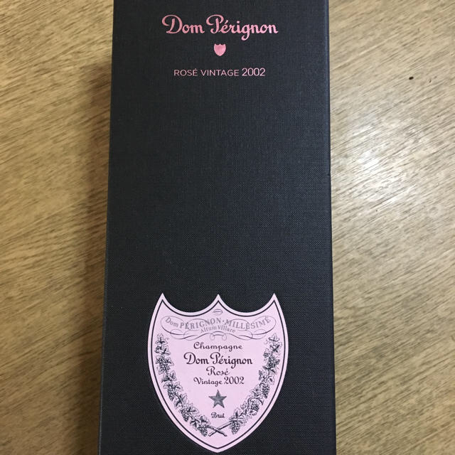 Dom Pérignon(ドンペリニヨン)のドンペリ ピンク（ロゼ） 2002 食品/飲料/酒の酒(シャンパン/スパークリングワイン)の商品写真