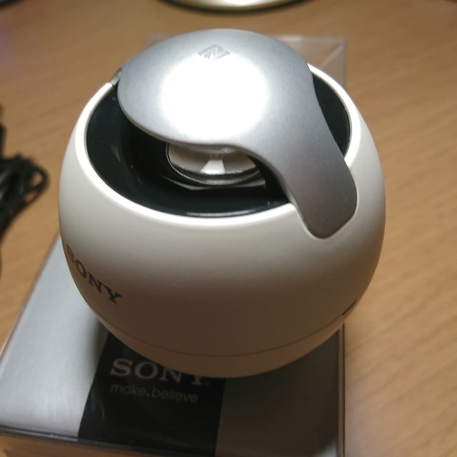 SONY(ソニー)のSONY  SRS-BTV5 Bluetooth スピーカー スマホ/家電/カメラのオーディオ機器(スピーカー)の商品写真