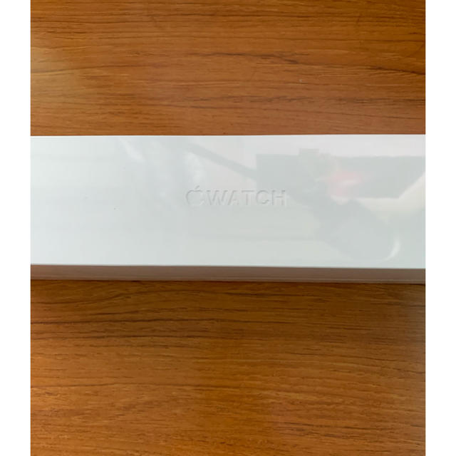 新品、未開封品 Apple Watch Series 4 セルラー モデル40㎜