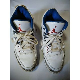 ナイキ(NIKE)のAIR JORDAN3 RETRO "2011"136064-104(スニーカー)