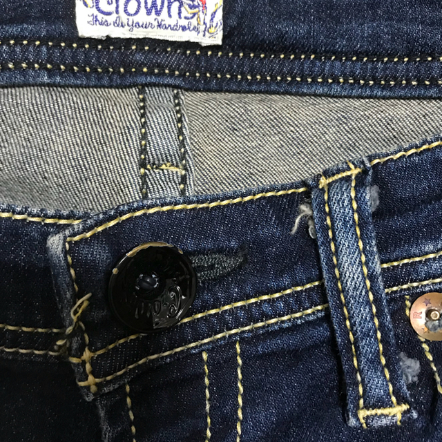 RODEO CROWNS(ロデオクラウンズ)の試着のみ 美品 RODEO CROWNS スキニー デニムパンツ レディースのパンツ(スキニーパンツ)の商品写真