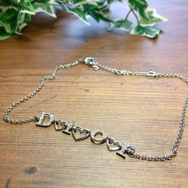 Christian Dior(クリスチャンディオール)のDior ロゴ ネックレス レディースのアクセサリー(ネックレス)の商品写真