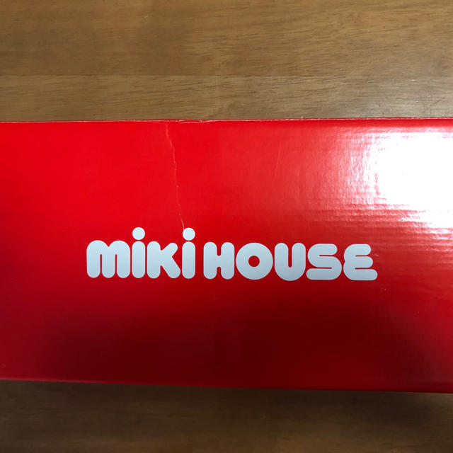 mikihouse(ミキハウス)の最終値下げ  新品未使用  ミキハウス グラス ５個セット インテリア/住まい/日用品のキッチン/食器(グラス/カップ)の商品写真