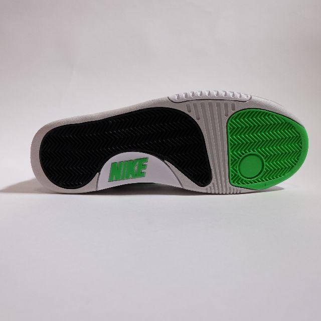 NIKE(ナイキ)のNIKE AIR TECH CHALLENGE 2 海外限定 メンズの靴/シューズ(スニーカー)の商品写真