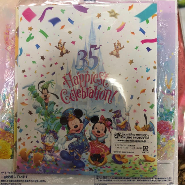 Disney(ディズニー)の35周年フォトアルバム キッズ/ベビー/マタニティのメモリアル/セレモニー用品(アルバム)の商品写真