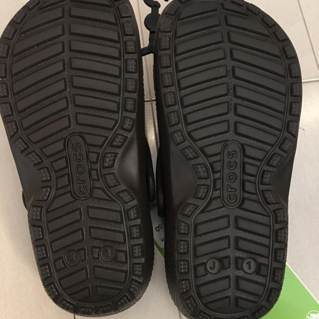 crocs(クロックス)のみっぺ様専用 クロックス 19.5センチ 新品 キッズ/ベビー/マタニティのキッズ靴/シューズ(15cm~)(サンダル)の商品写真