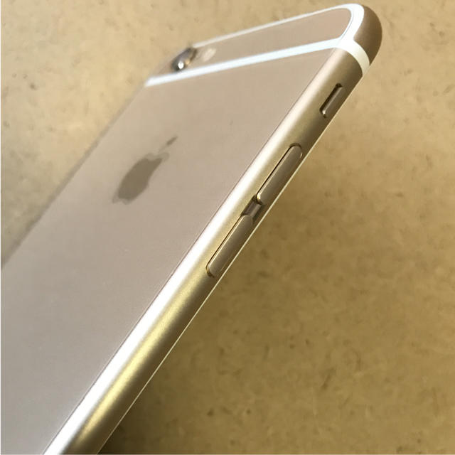 iPhone(アイフォーン)のアイフォン iPhone6 16G ゴールド  スマホ/家電/カメラのスマートフォン/携帯電話(スマートフォン本体)の商品写真