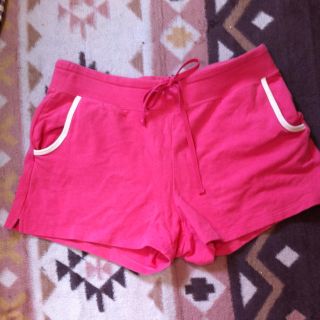 ランニング＆ヨガ用ショートパンツ(ショートパンツ)