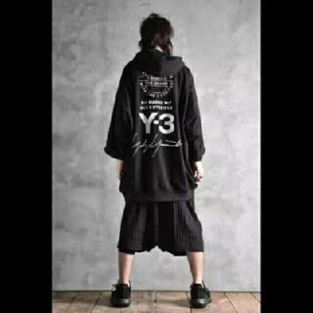 Y-3 ■ 3BRANDES GRAPHIC OVERSIZED HOODIE