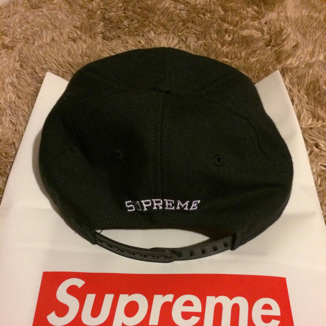 Supreme(シュプリーム)のsupreme アラビック ロゴ キャップ メンズの帽子(キャップ)の商品写真