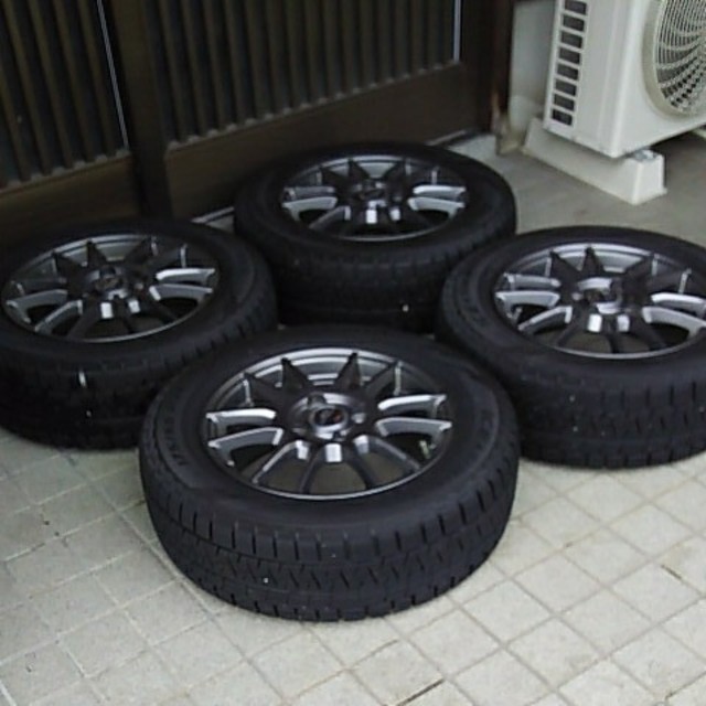 送料込み ピレリ PIRELLIスタッドレスタイヤ &ホイール4本 定番正規店
