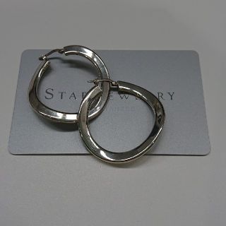 スタージュエリー(STAR JEWELRY)のSTAR JEWELRYウェイブピアスM(ピアス)