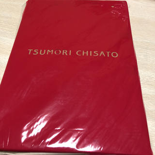 タカラジマシャ(宝島社)の大人のおしゃれ手帖10月号付録 ツモリチサトシックな大人のスクエア型リュック(リュック/バックパック)