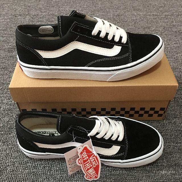 VANS(ヴァンズ)の★VANS　OLD SKOOL(オールドスクール)　国内正規品 25cm メンズの靴/シューズ(スニーカー)の商品写真