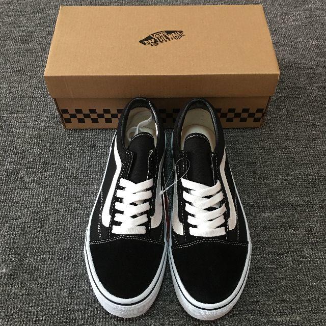 VANS(ヴァンズ)の★VANS　OLD SKOOL(オールドスクール)　国内正規品 25cm メンズの靴/シューズ(スニーカー)の商品写真