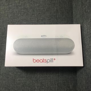 ビーツバイドクタードレ(Beats by Dr Dre)のBeats Pill+ ワイヤレススピーカー ホワイト ML4P2PA/A(スピーカー)