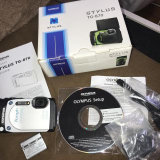 オリンパス(OLYMPUS)のOLYMPUS STYLUS TG-870(コンパクトデジタルカメラ)