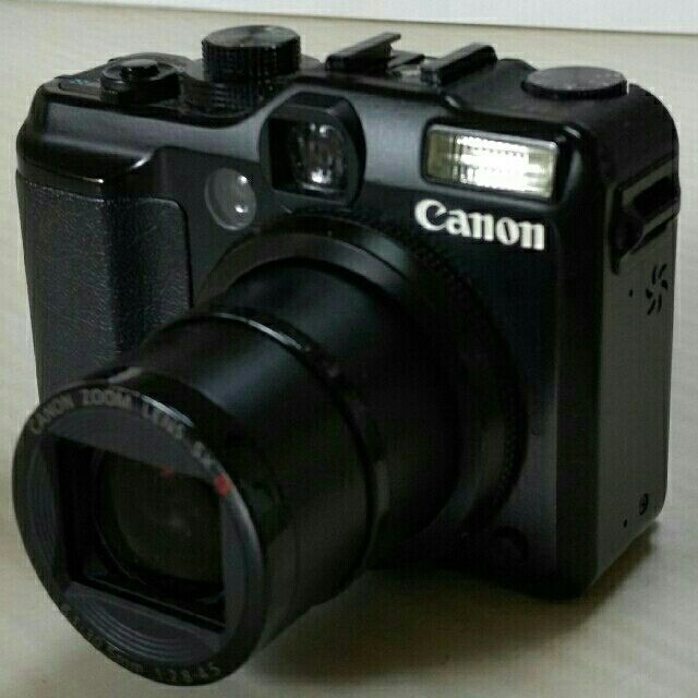 スマホ/家電/カメラキャノン　コンパクトデジカメ　CANON POWERSHOT G10