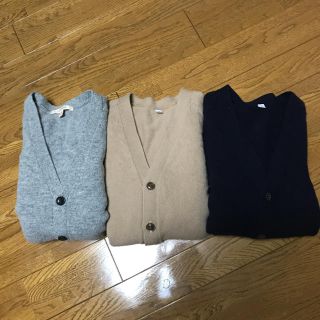 ユニクロ(UNIQLO)のユニクロラムウールカーディガン３枚セット(カーディガン)