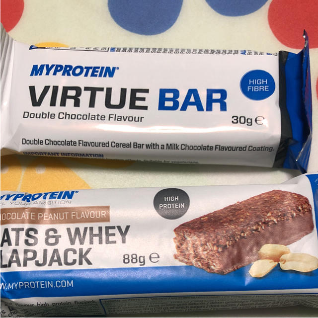 MYPROTEIN(マイプロテイン)の新品未開封  マイプロテイン   プロテインバー 5個値引き 食品/飲料/酒の健康食品(プロテイン)の商品写真