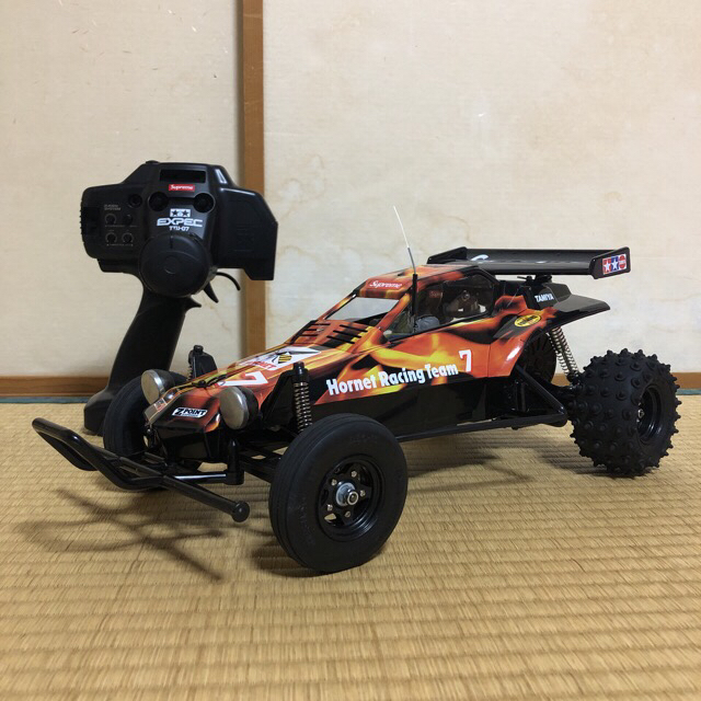 supreme hornet rc car