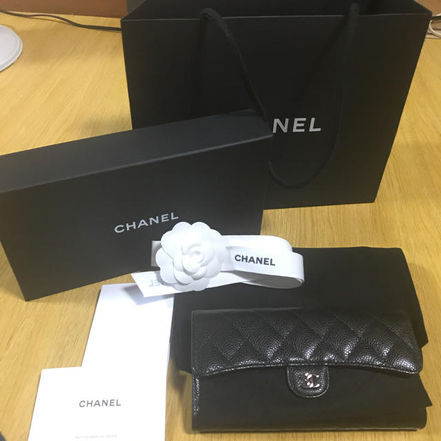 本物の CHANEL - 新品/未使用 長財布 CHANEL 財布 - invictusgrowth.com