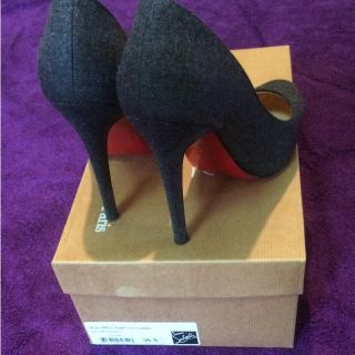 クリスチャンルブタン(Christian Louboutin)の美品 ♡ ルブタン グレー 36.5(ハイヒール/パンプス)