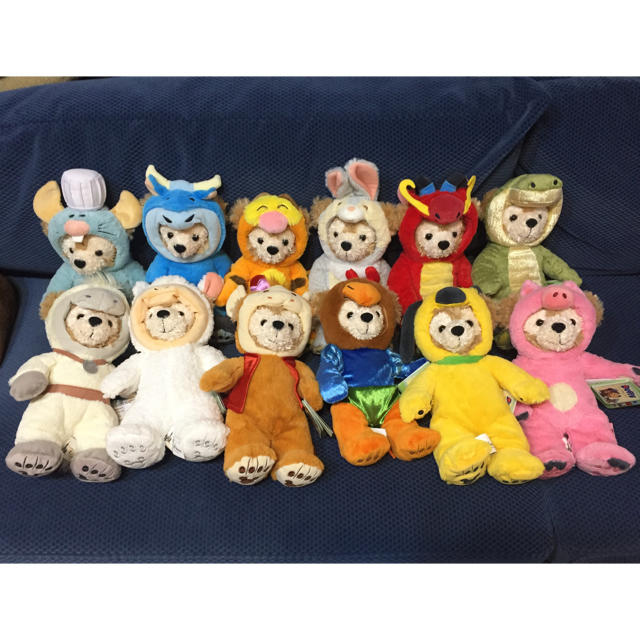 miyu様専用】上海ディズニー 限定 ダッフィー 干支 十二支 全12種 miyu様専用】上海ディズニー 限定 ダッフィー 干支 十二支 全12種