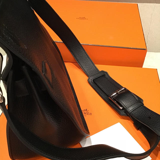 Hermes(エルメス)のエルメスほぼ未使用新品ジプシエール #ショルダーバーキン #メンズバーキン黒31 レディースのバッグ(ハンドバッグ)の商品写真