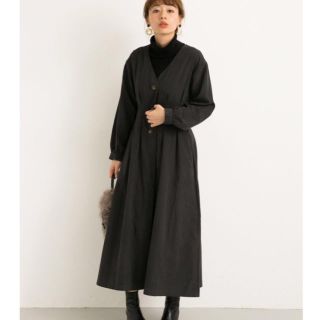 サニーレーベル(Sonny Label)の新品 Sonny Label Vネックフロントボタンフレアワンピース(ロングワンピース/マキシワンピース)