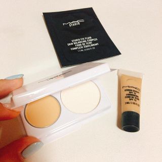 マック(MAC)のMAC リキッドファンデーション サンプルセット 試供品(サンプル/トライアルキット)