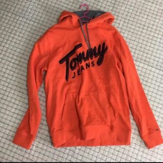 トミーヒルフィガー(TOMMY HILFIGER)のtommy jeans パーカー(パーカー)