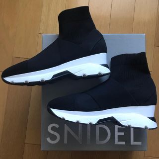 スナイデル(SNIDEL)のSNIDEL スニーカーソールニットショートブーツ (スニーカー)