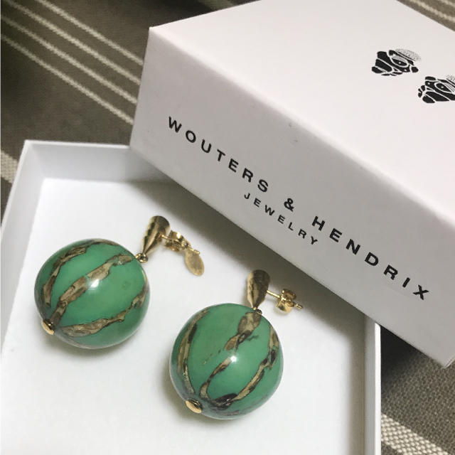 H.P.FRANCE(アッシュペーフランス)のWOUTERS & HENDRIX  ピアス レディースのアクセサリー(ピアス)の商品写真