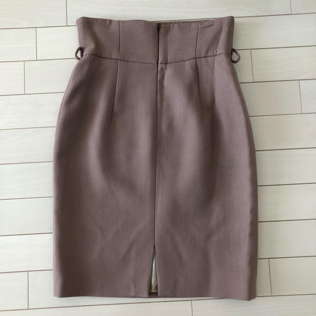 DOLCE&GABBANA(ドルチェアンドガッバーナ)のDOLCE&GABBANA ブラウンスカート レディースのスカート(ひざ丈スカート)の商品写真