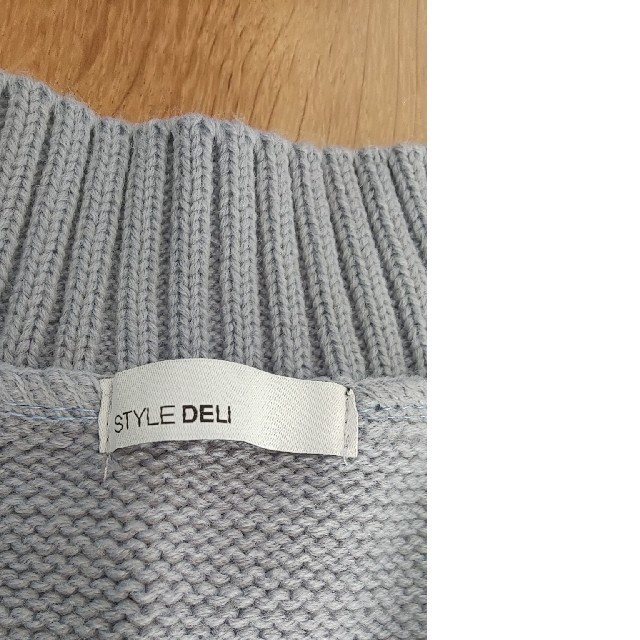 STYLE DELI(スタイルデリ)のスタイルデリ ニットベスト ブルー  レディースのトップス(ニット/セーター)の商品写真