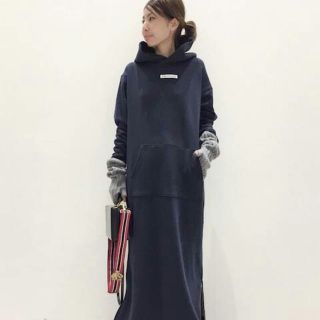 アパルトモンドゥーズィエムクラス(L'Appartement DEUXIEME CLASSE)のAMERICANA Side Zip Sweatワンピース🔷(ロングワンピース/マキシワンピース)