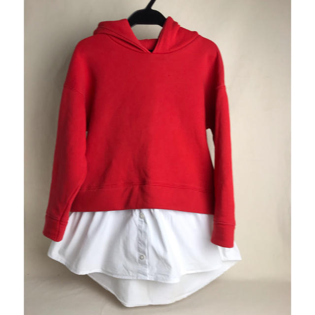 ZARA(ザラ)のZara girls 赤パーカー キッズ/ベビー/マタニティのキッズ服女の子用(90cm~)(ジャケット/上着)の商品写真