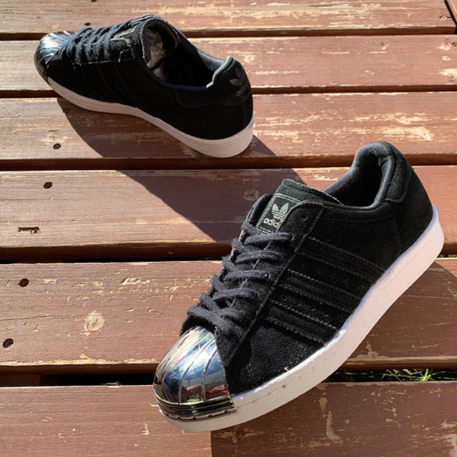 adidas(アディダス)の美品22.5 adidas SS80Sアディダス スーパースターMET W874 レディースの靴/シューズ(スニーカー)の商品写真