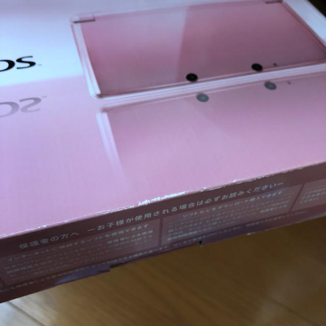 ニンテンドー3DS(ニンテンドー3DS)の3DS  ピンクとブルーの2台   エンタメ/ホビーのゲームソフト/ゲーム機本体(携帯用ゲーム機本体)の商品写真