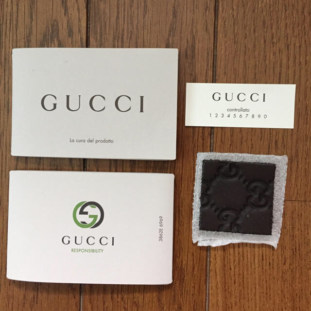 Gucci(グッチ)のグッチ 本物 メッセンジャーバッグ‼️ メンズのバッグ(ショルダーバッグ)の商品写真