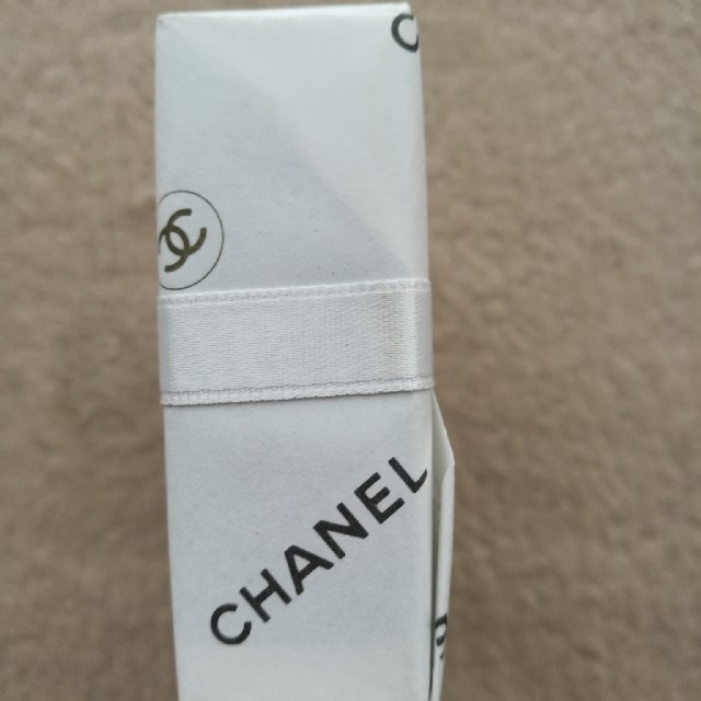 CHANEL(シャネル)のシャネル　あぶらとり紙 コスメ/美容のコスメ/美容 その他(その他)の商品写真