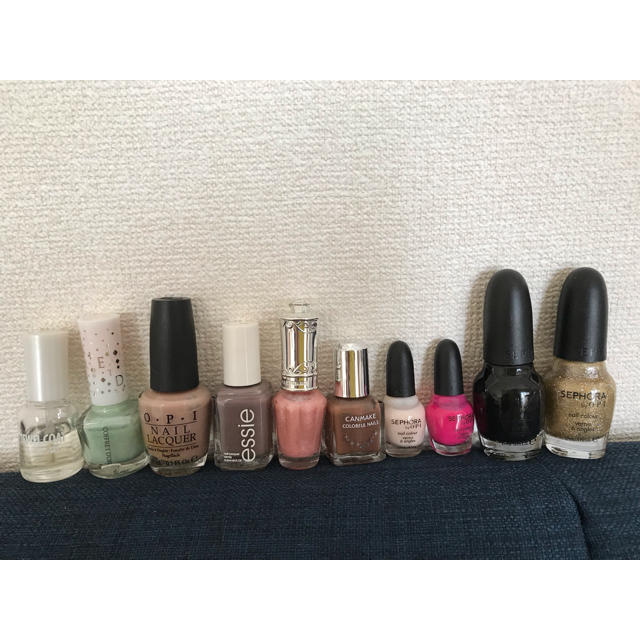 OPI(オーピーアイ)のネイル10本まとめ売り OPI Essie 等 コスメ/美容のネイル(マニキュア)の商品写真