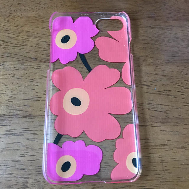 marimekko(マリメッコ)のマリメッコ i Phone7/8ケース スマホ/家電/カメラのスマホアクセサリー(iPhoneケース)の商品写真