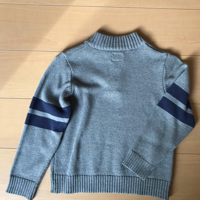 OshKosh(オシュコシュ)の美品☆オシュコシュ☆120cm キッズ/ベビー/マタニティのキッズ服男の子用(90cm~)(ニット)の商品写真