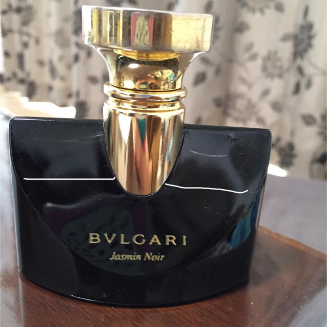 BVLGARI - BVLGARI【ジャスミン ノワール】オーデパルファム30mlの通販 by mipo's shop｜ブルガリならラクマ