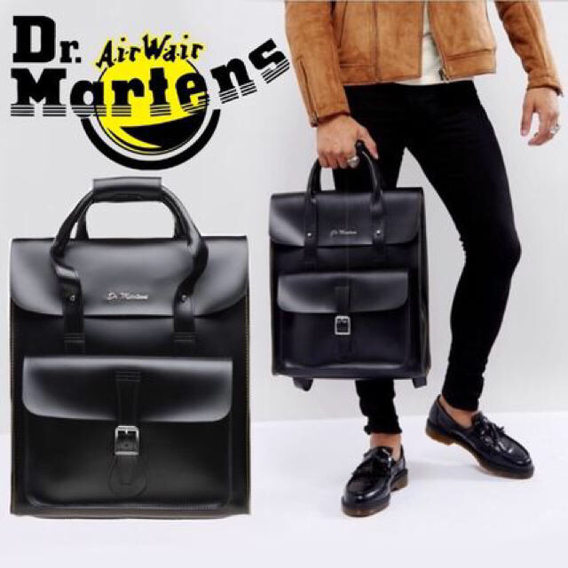 ドクターマーチン Dr.Martens レザーバックパック ブラック