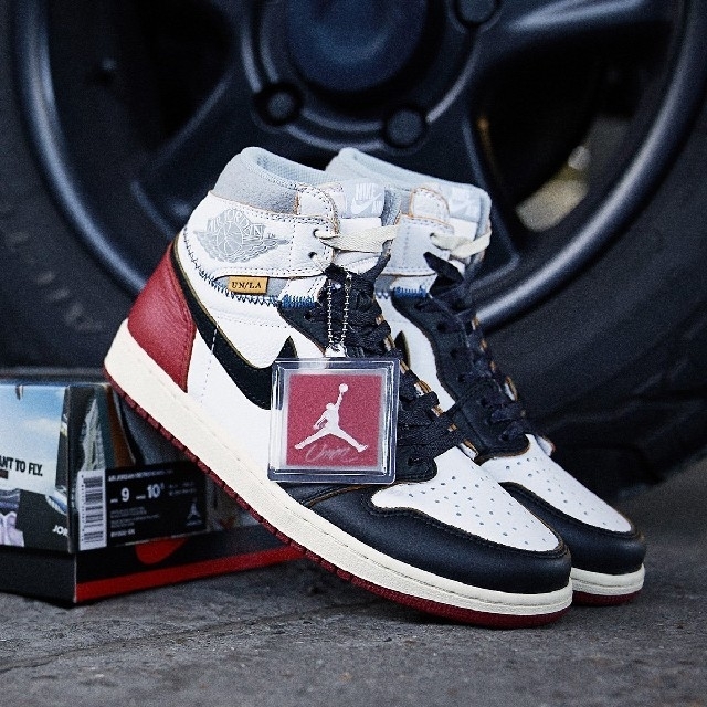 【即日発送】 NIKE ブラック ジョーダン1 ユニオン - スニーカー 【即日発送】 NIKE ブラック ジョーダン1 ユニオン - スニーカー