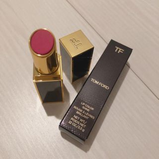 トムフォード(TOM FORD)のリップカラーシャイン(口紅)